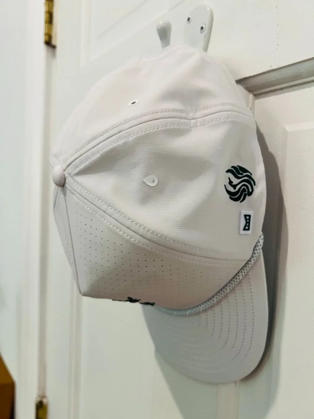 UNWORN Melin Coronado BACK OF THE CUP Hydro Golf Links Snapback Rope Hat White